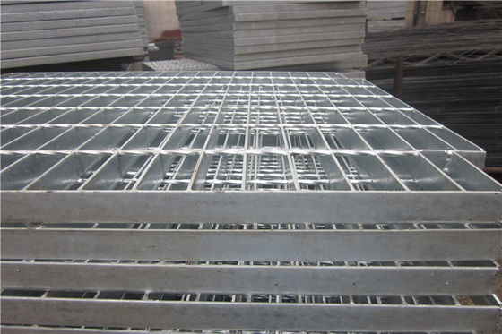 Rectangular Stainless Steel Bar Grating 25mm Height For Industrial Applications