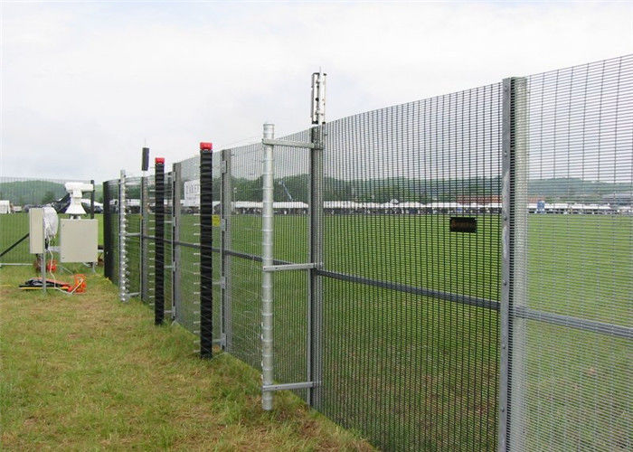 Clearvu Invisible Wall 358 Anti Climb Fence Welded Securifor 358 Fencing