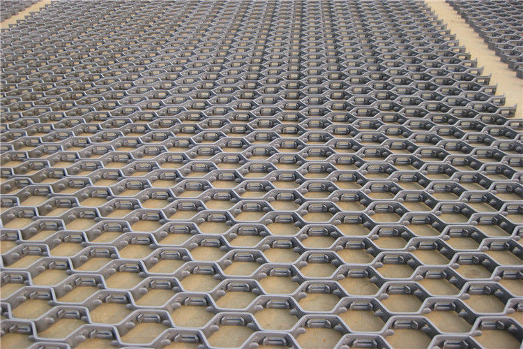 2mm 2.5mm Thickness HexMesh Refractory Stainless Steel Hex Mesh